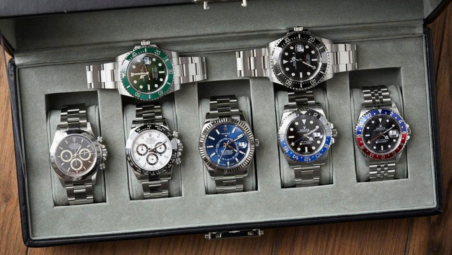 Rolex định vị thương hiệu là đồng hồ xa xỉ với chất lượng thủ công đỉnh cao và giá trị vượt thời gian.